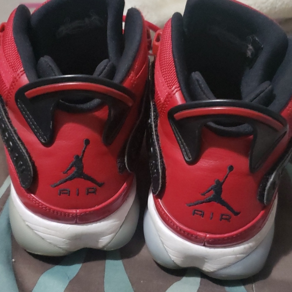 Shoes - Picture 4 of 4